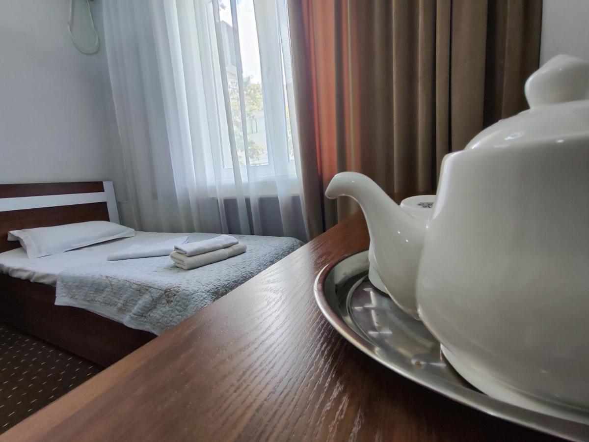 Hotel Markaz Tasjkent Buitenkant foto