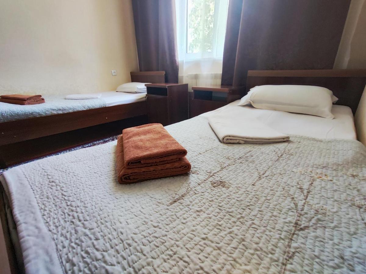 Hotel Markaz Tasjkent Buitenkant foto